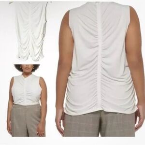 1X Calvin Klein Women’s Top sleeveless. Pretty draping. White. Poly / Spandex